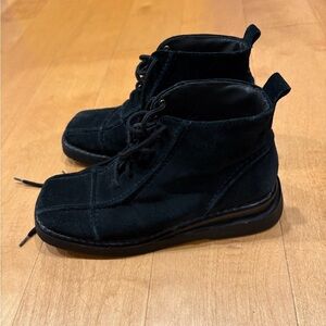Frye black suede Avenger boots ankle booties sz 7.5